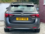 TOYOTA AVENSIS 2017 (17)