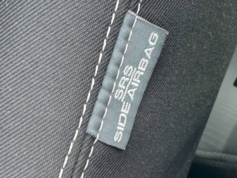 TOYOTA AVENSIS 2017 (17)