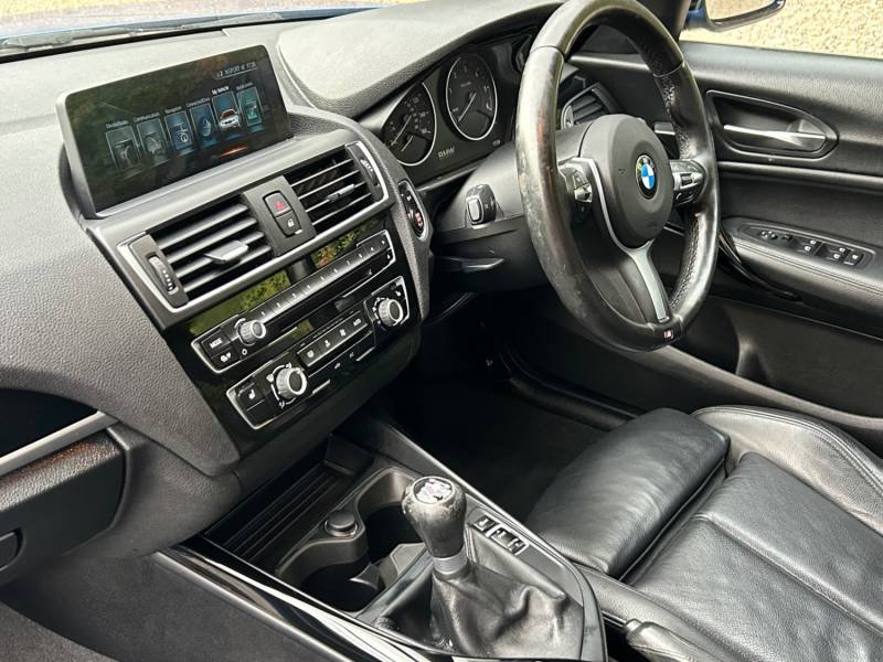BMW 1 SERIES 2017 (17)