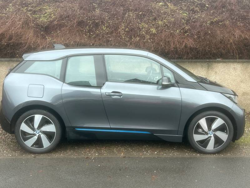 BMW I3