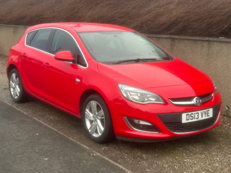 VAUXHALL ASTRA