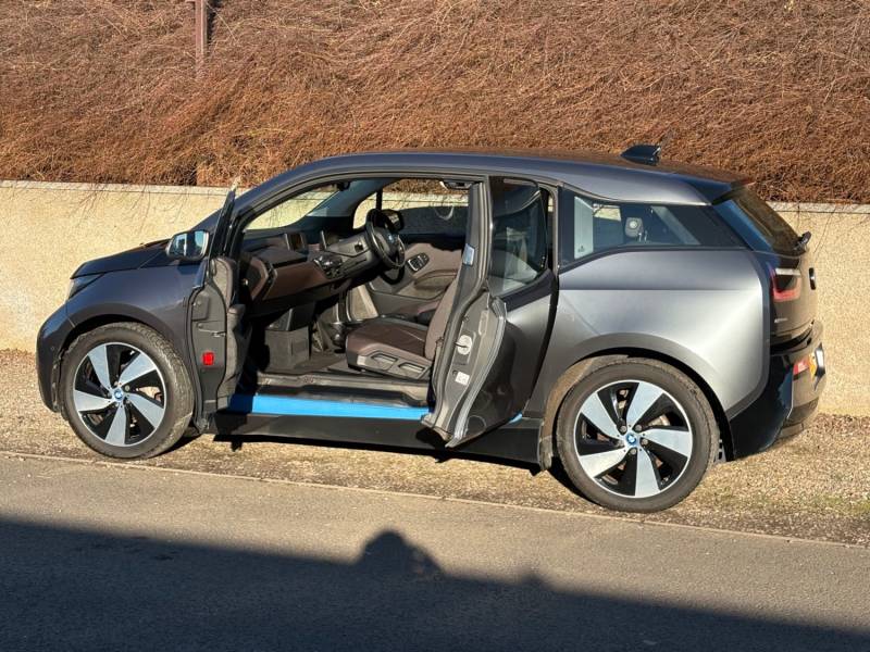 BMW I3