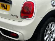 MINI HATCHBACK