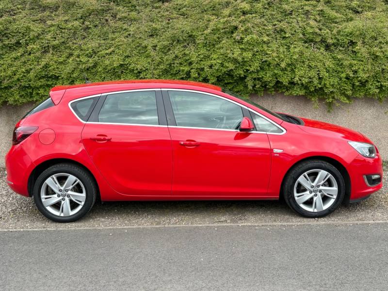 VAUXHALL ASTRA