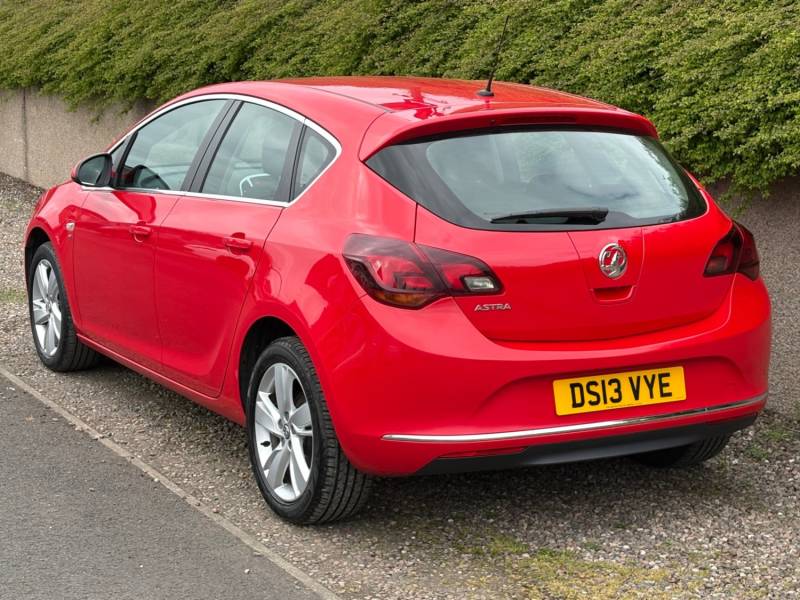 VAUXHALL ASTRA