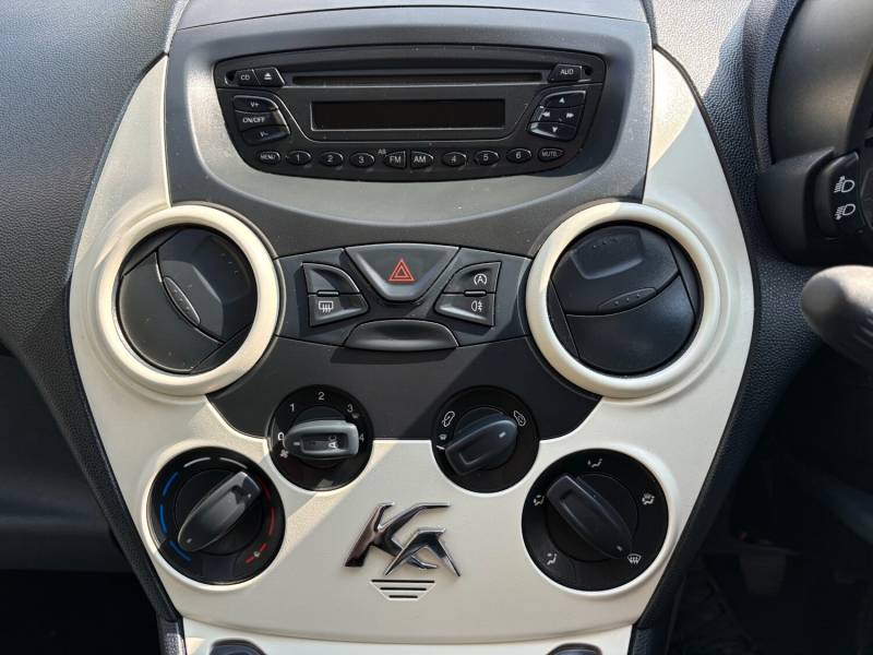 FORD KA