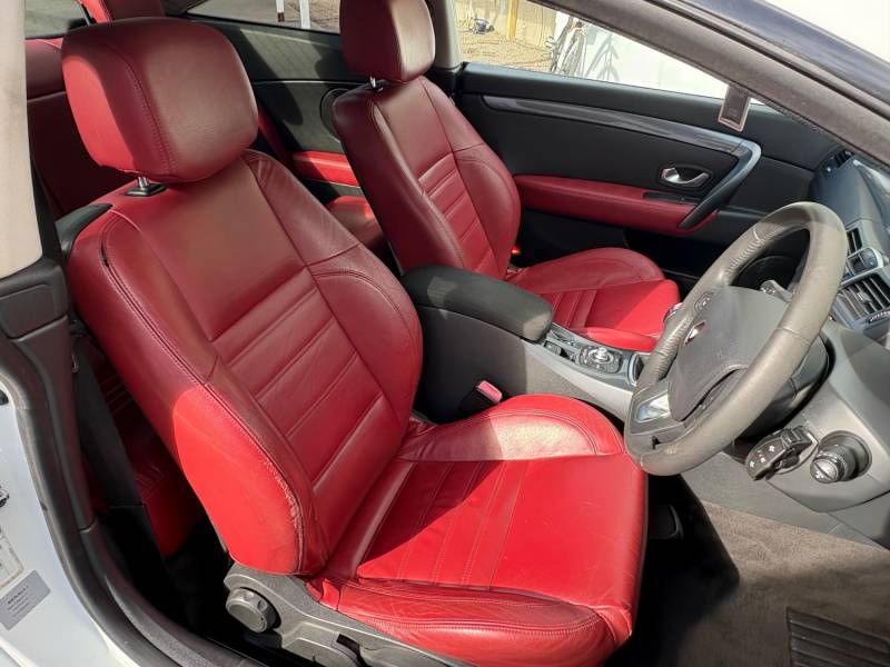 RENAULT LAGUNA