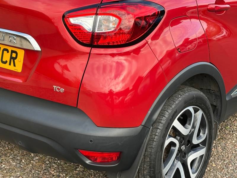 RENAULT CAPTUR