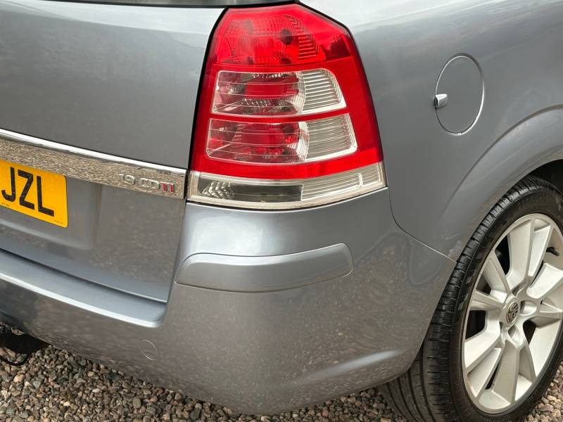 VAUXHALL ZAFIRA