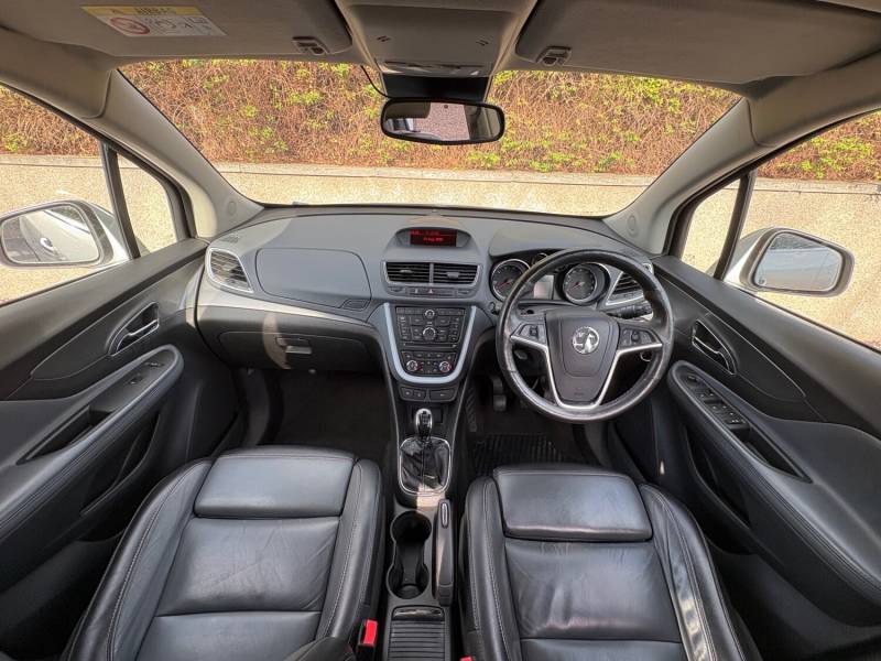 VAUXHALL MOKKA
