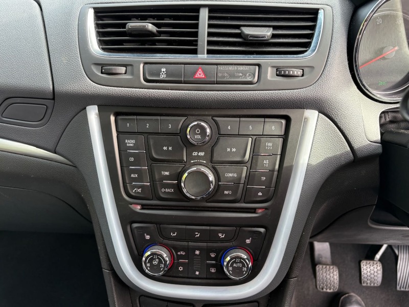 VAUXHALL MOKKA